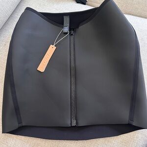 Skims skirt